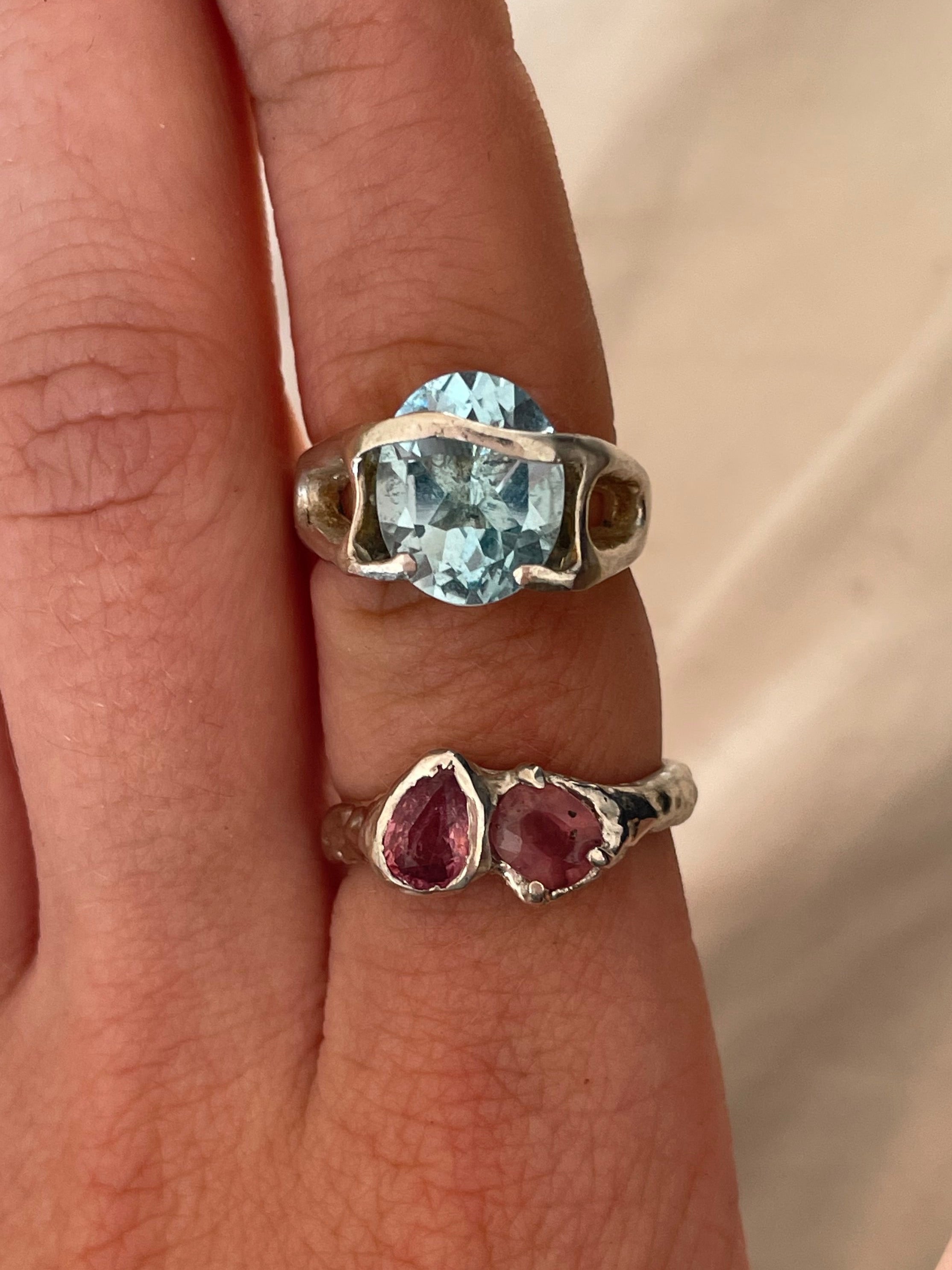 Silver rings with sapphires